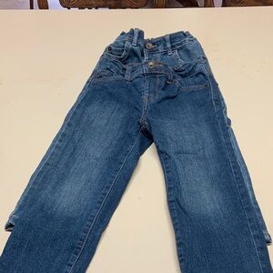 The Children's Place Classic Blue Jeans(2)